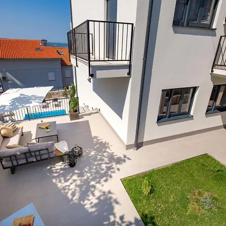 Apartment Frankola Mit Pool - Apt- Sonnenuntergang By Interhome Crikvenica