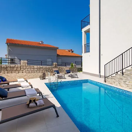 Frankola Mit Pool - Apt- Sonnenuntergang By Interhome Apartment